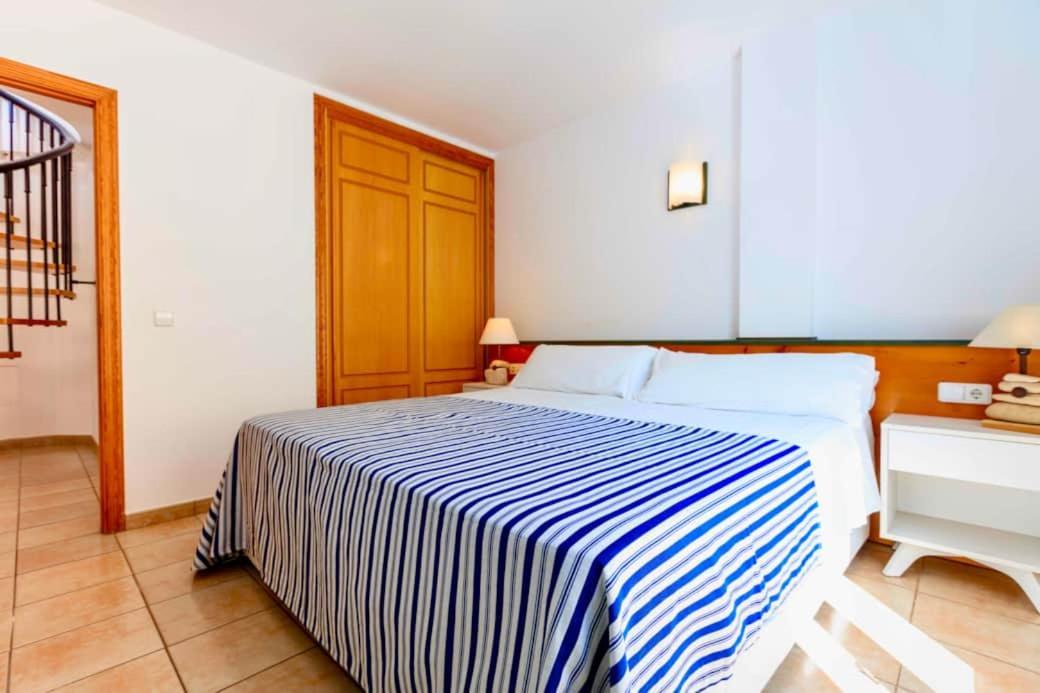 Apartamentos Sa Varadero 3S Con Vista Mare Laterale Es Pujols Exterior foto